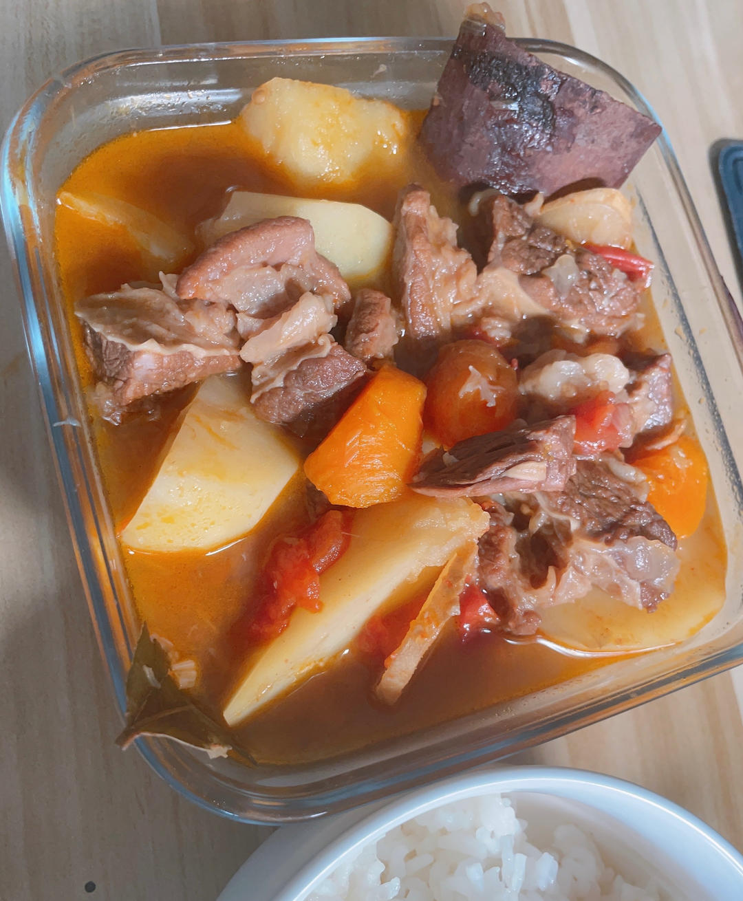 番茄土豆炖牛腩