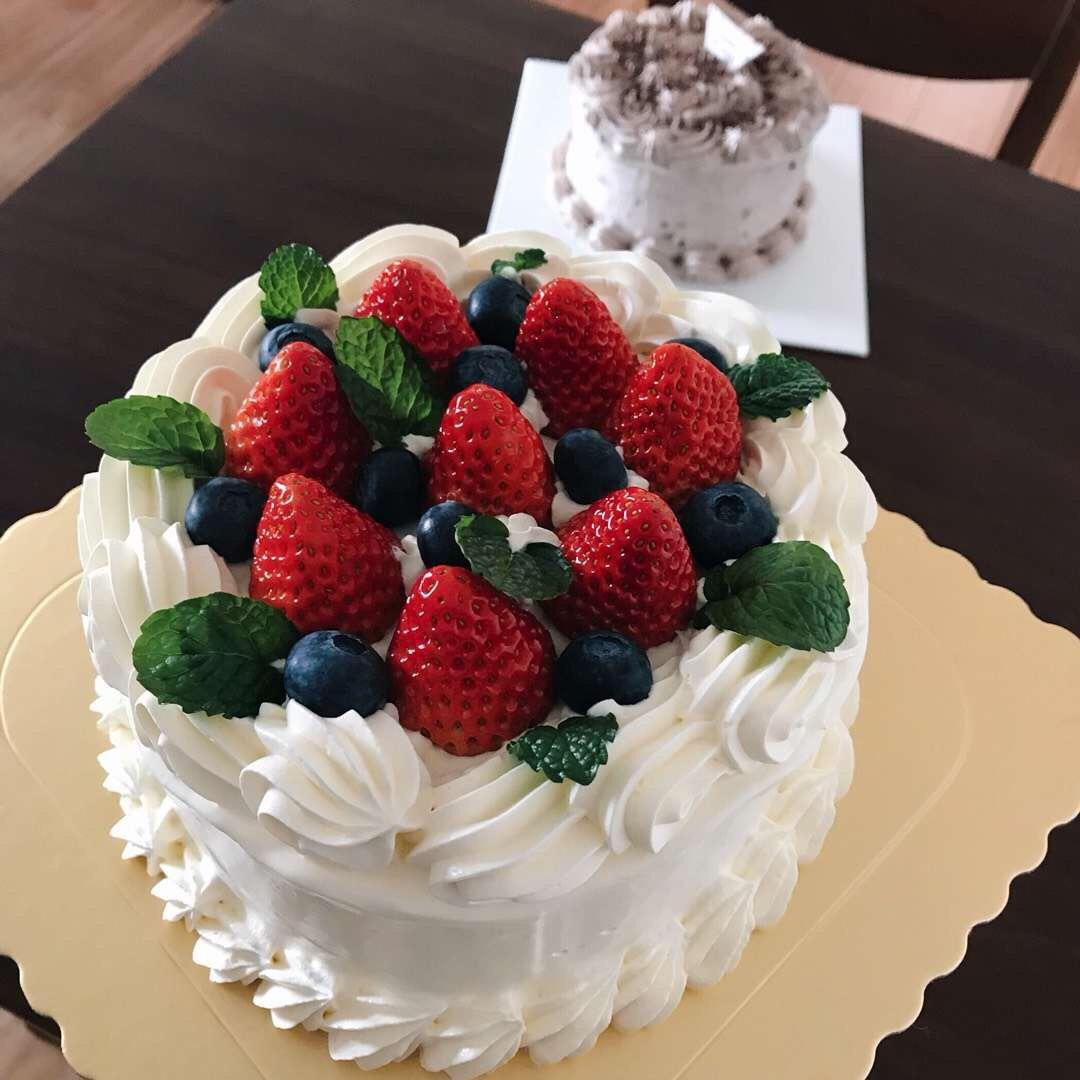 三朵姑娘的甜点