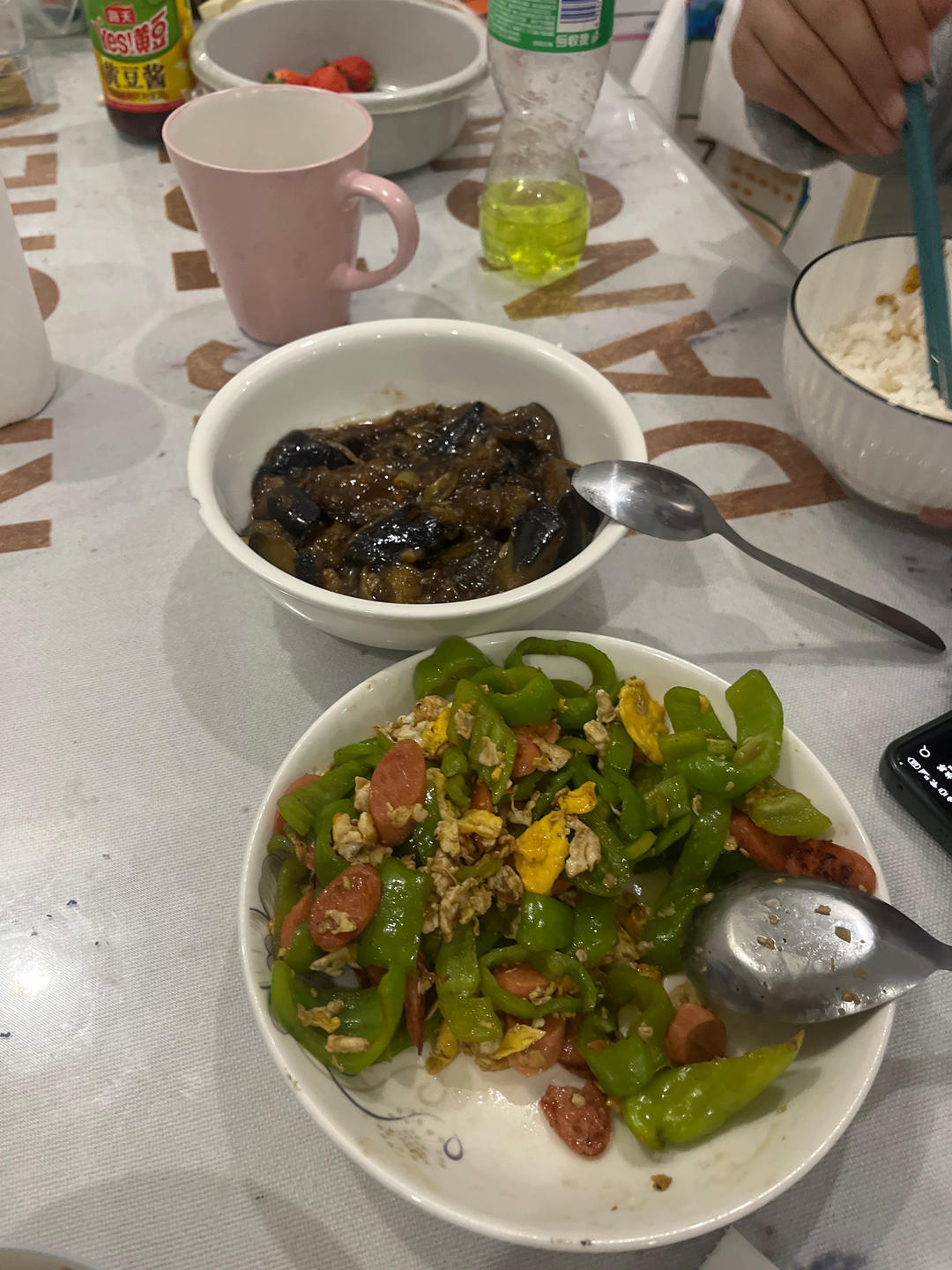 💥简单快手家常菜！青椒火腿炒鸡蛋
