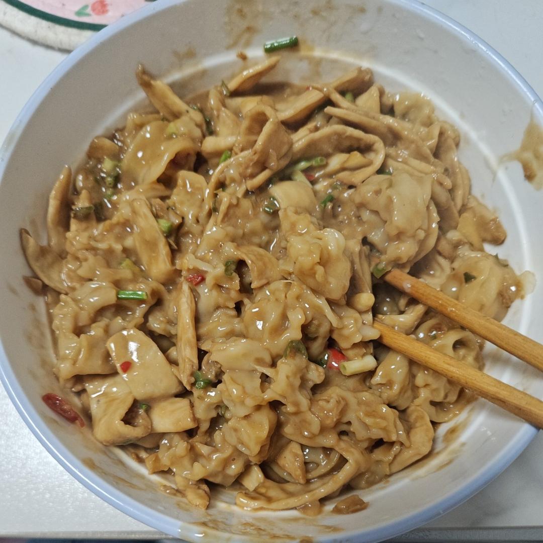 比麻辣烫好吃百倍！自制超过瘾巨解馋麻辣拌