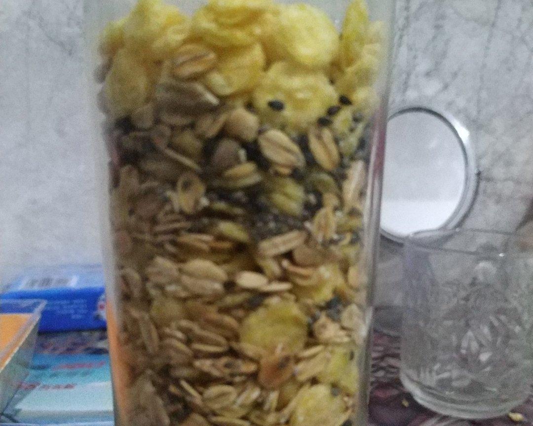 自制果仁麦片的做法