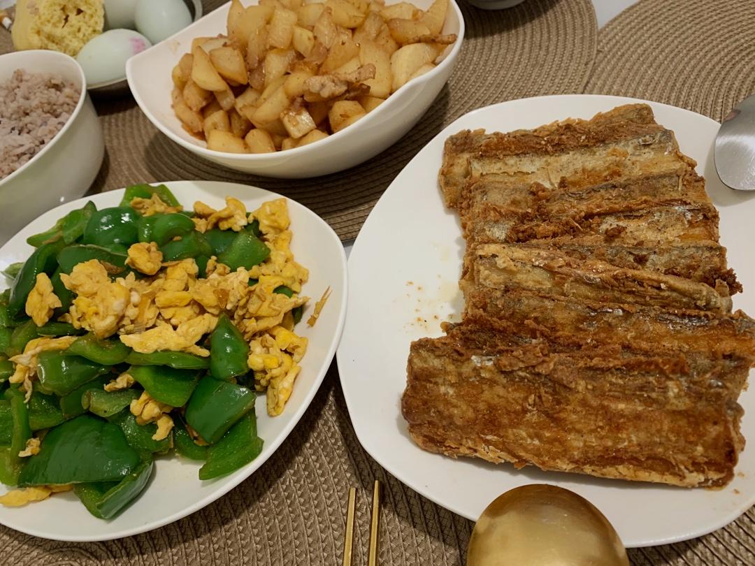 超简单～香煎带鱼