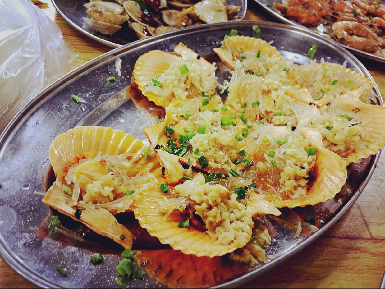 蒜蓉粉丝蒸扇贝