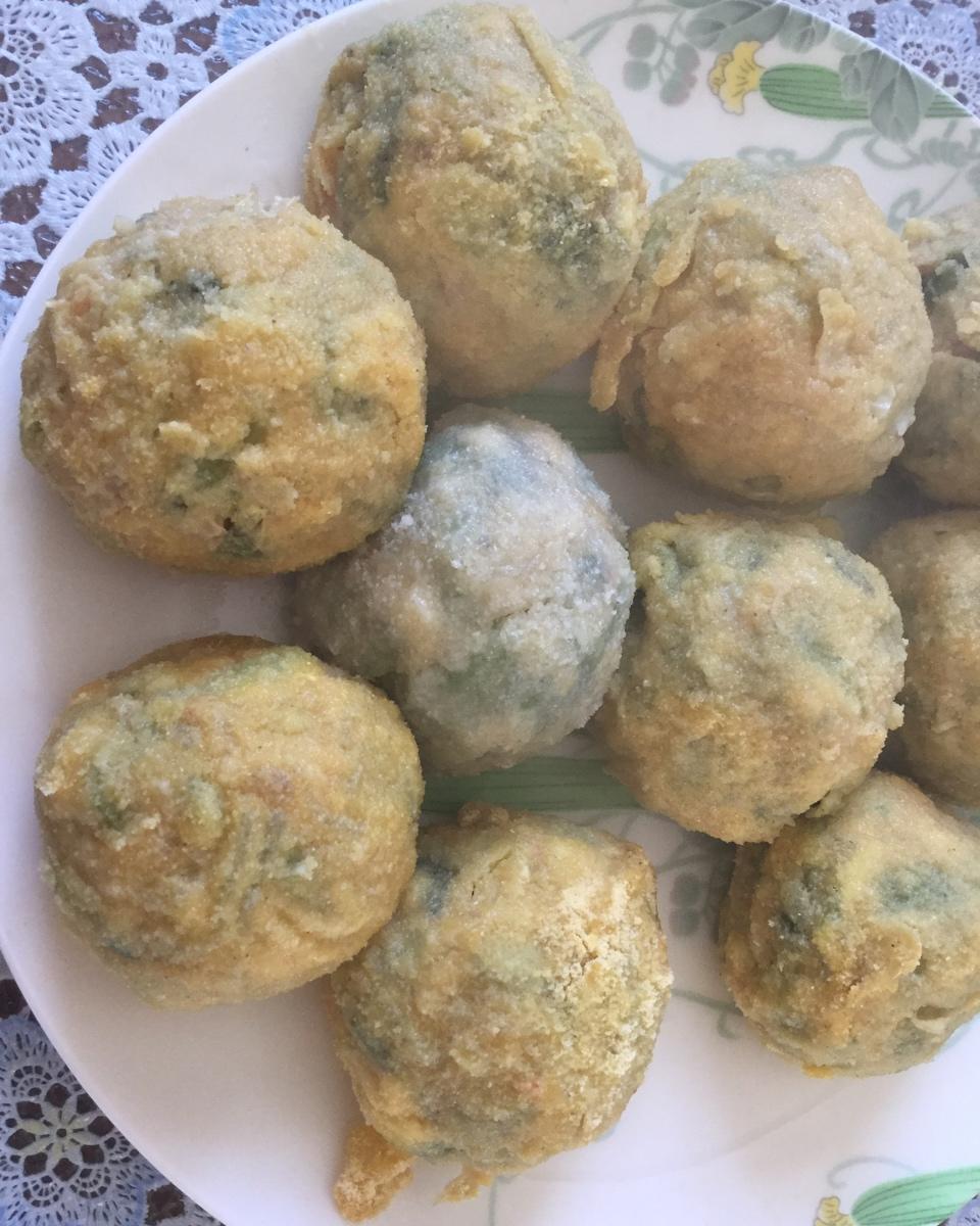 糙米薄皮菜团子