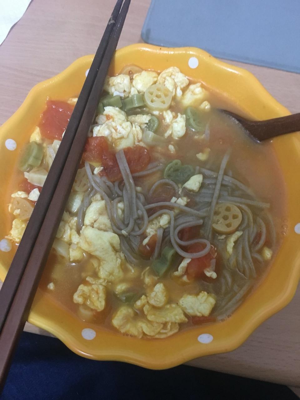 超级入味好吃的番茄鸡蛋面
