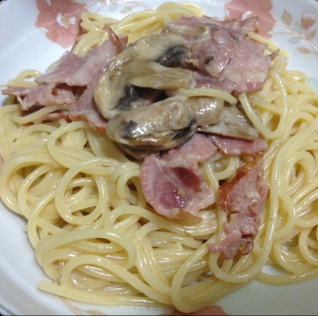 奶油培根意大利面（spaghetti）