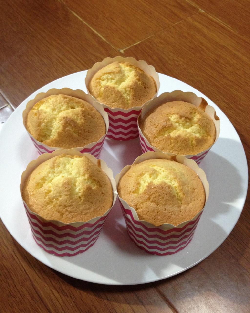 晓家做的纸杯蛋糕