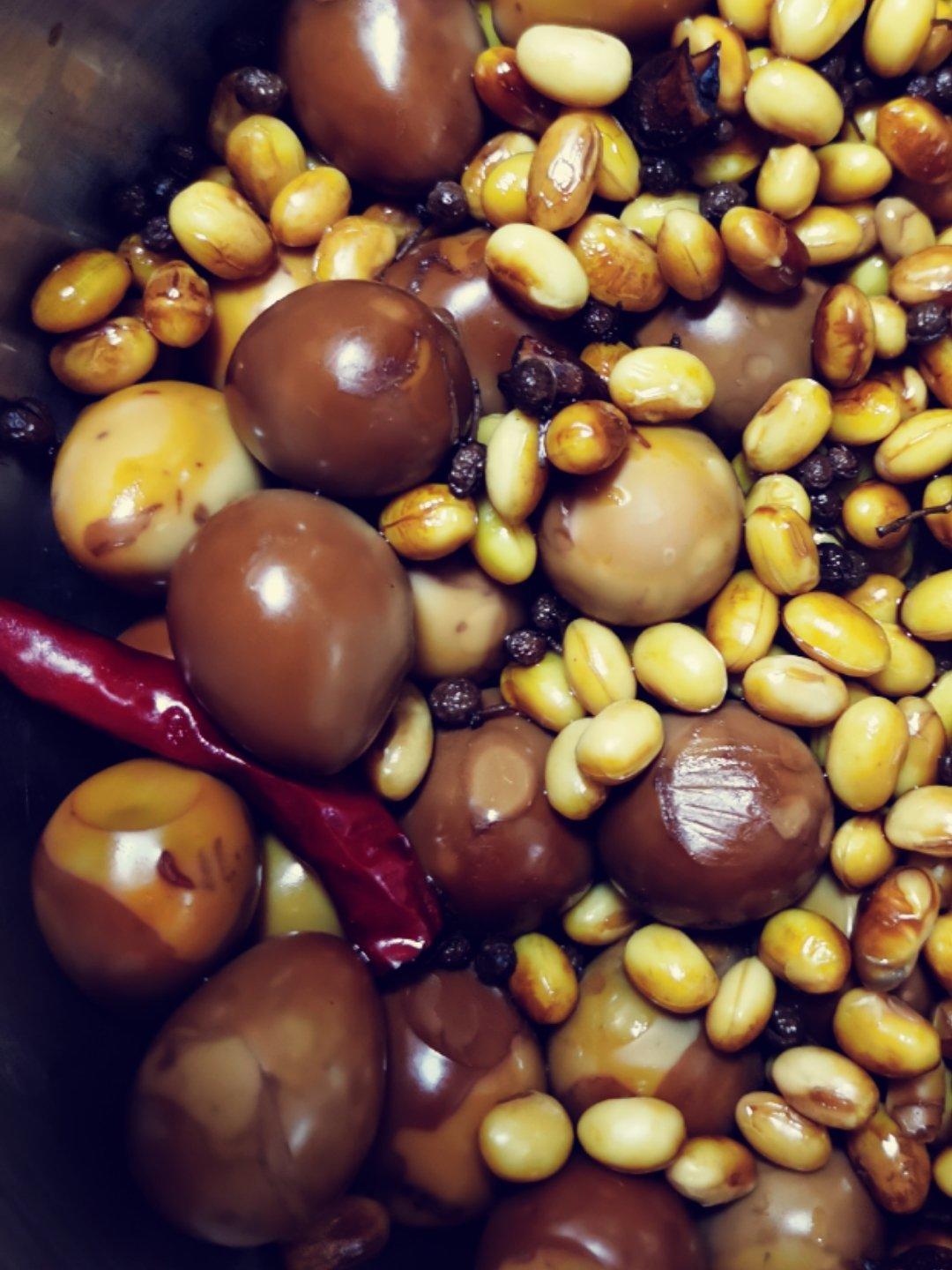 乡巴佬卤鹌鹑蛋