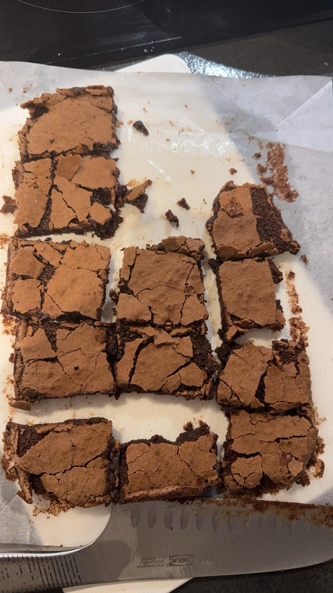 美国名店最受欢迎的酥皮软心布朗尼配方：软糖口感，酥皮脆壳Fudgy Brownies