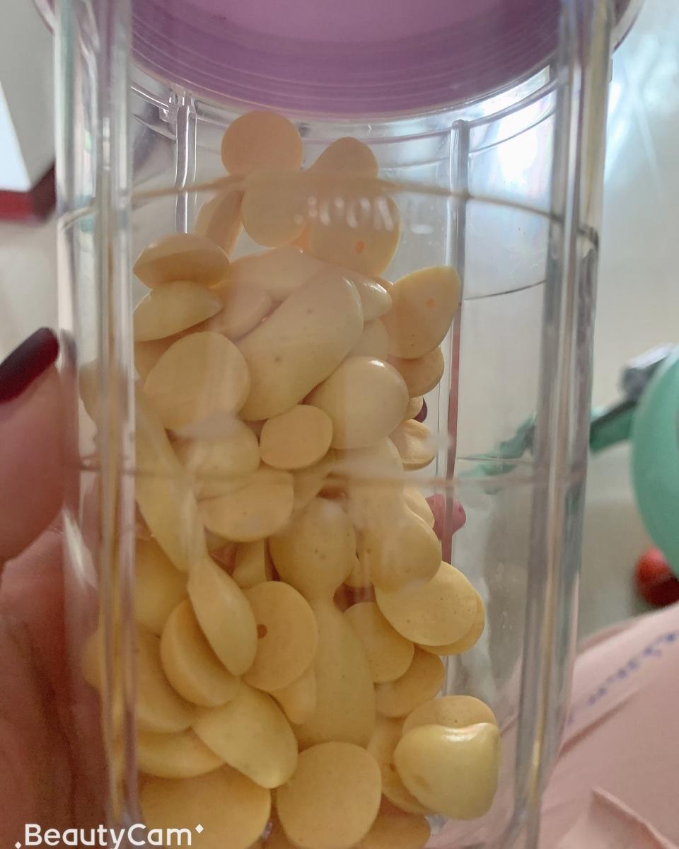 入口即化的无添加蛋黄溶豆