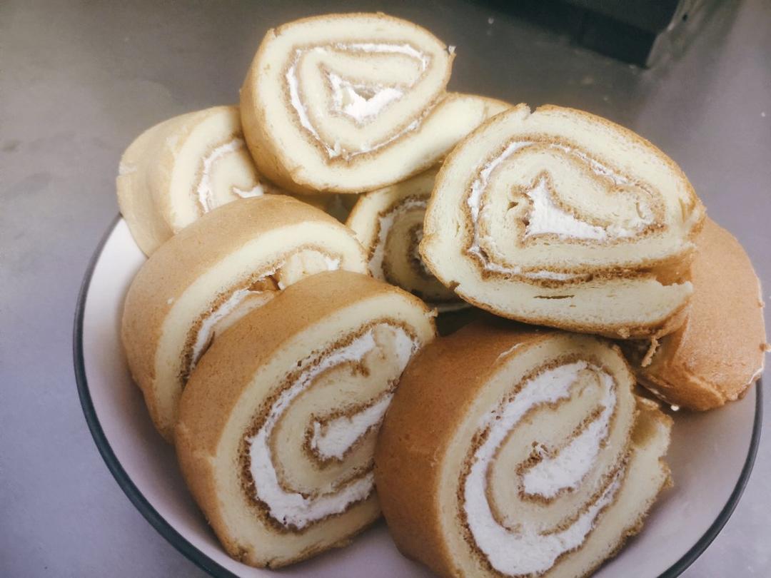 小四卷～风靡美食群的美味蛋糕卷