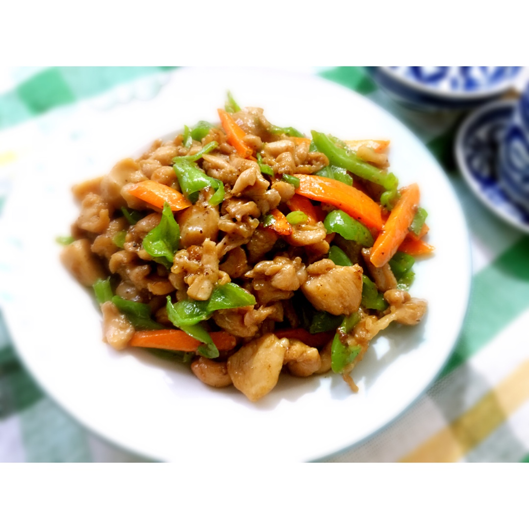 青椒炒鸡腿肉（大厨级别）