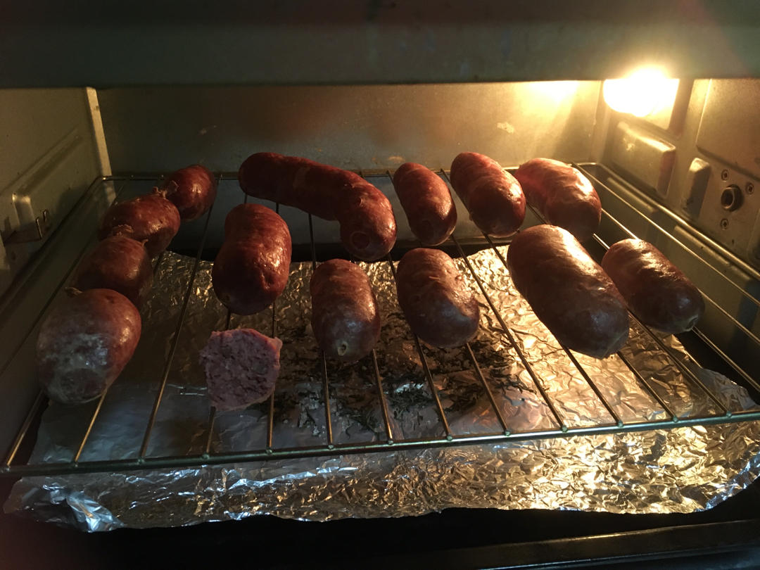 哈尔滨蒜香红肠