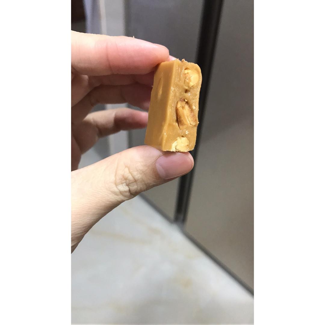 比牛轧糖还要好吃的花生太妃糖（消耗淡奶油）