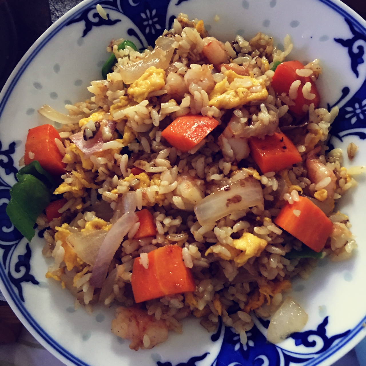 泰式红咖喱海鲜炒饭