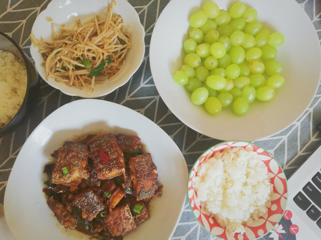 清炒豆芽