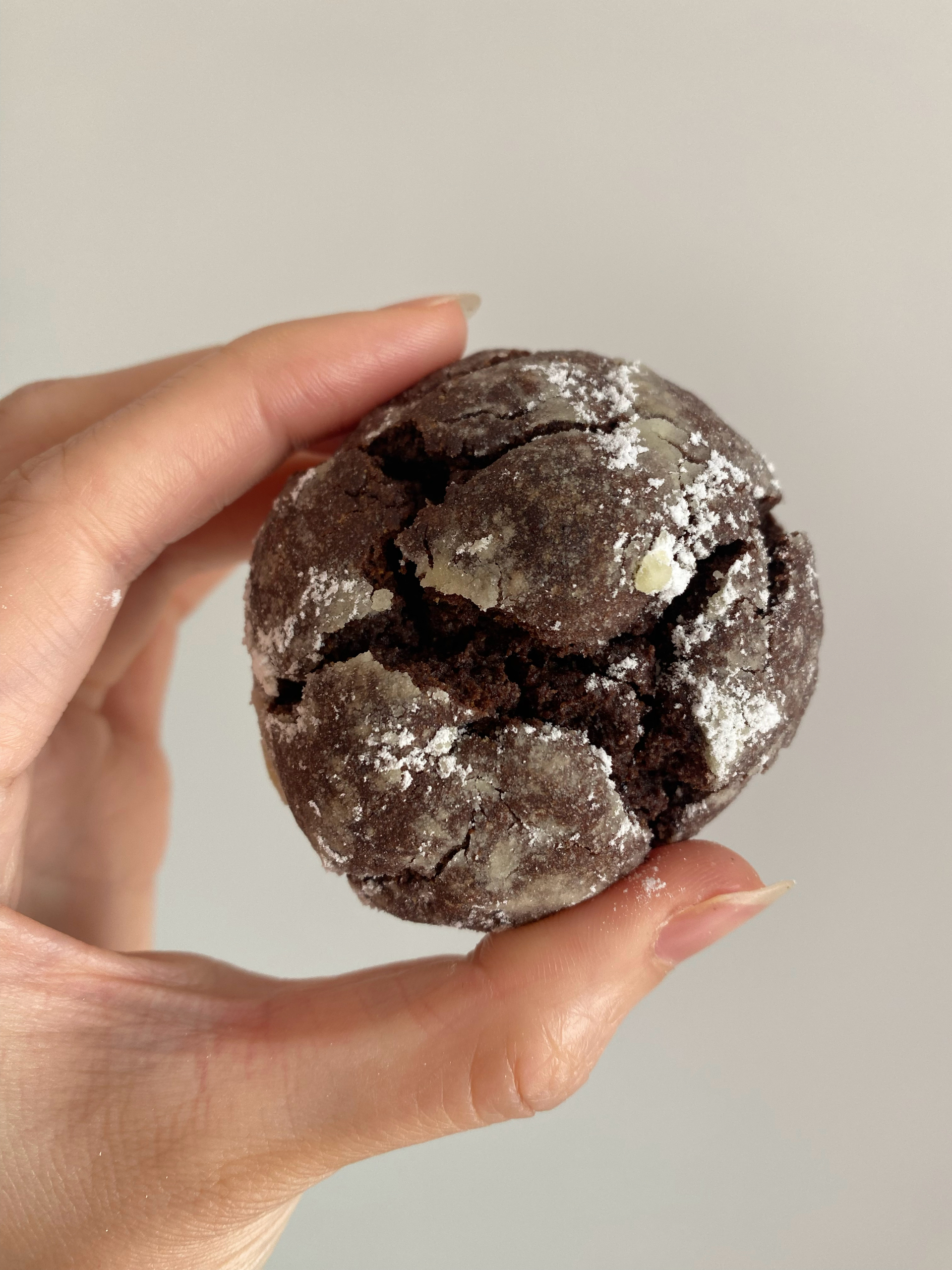 ‼️巧克力裂谷曲奇🍪好吃到飞起的美式chocolate crinkle cookie！[圣诞必备🎄]       ‼️类似布朗尼，但比布朗尼好吃百倍🤎🤍🤎🤍🤎🤍🤎