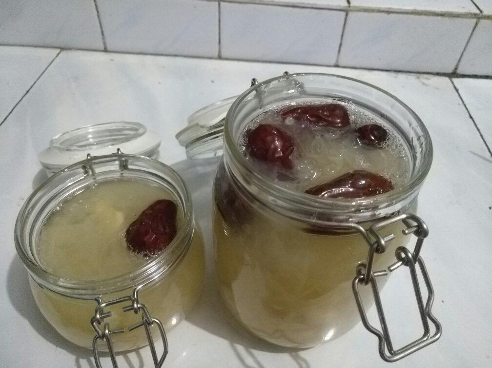 红枣银耳莲子羹