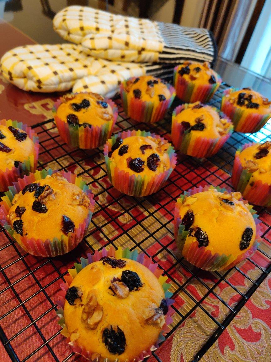 10分钟全家低糖低卡早餐 快手椰奶椰丝、樱桃、蔓越莓、蓝莓、桑葚玛芬蛋糕（Muffin）