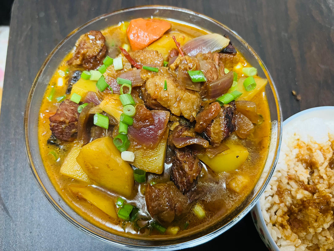 番茄土豆炖牛腩