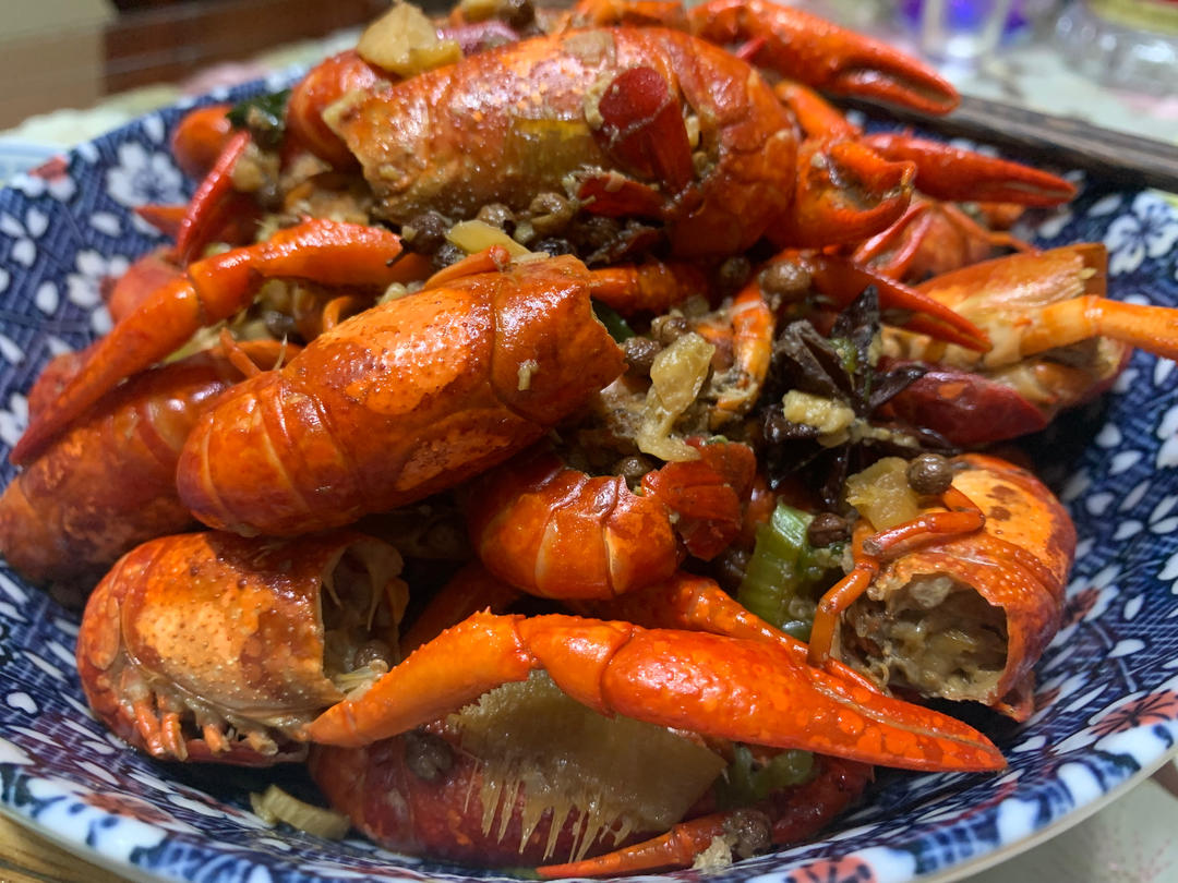 红烧小龙虾