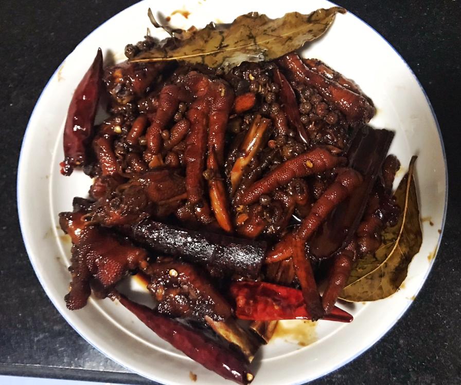 周黑鸭味～～～鸭翅 鸭爪