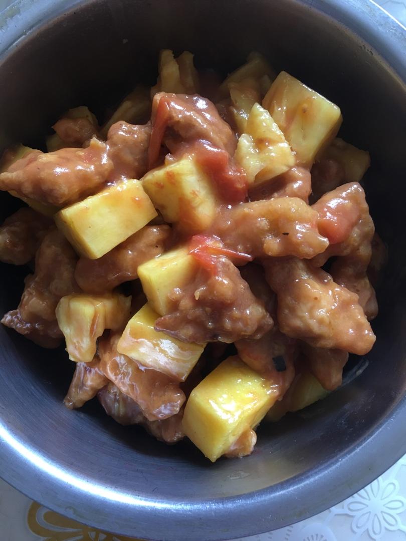 菠萝咕噜肉