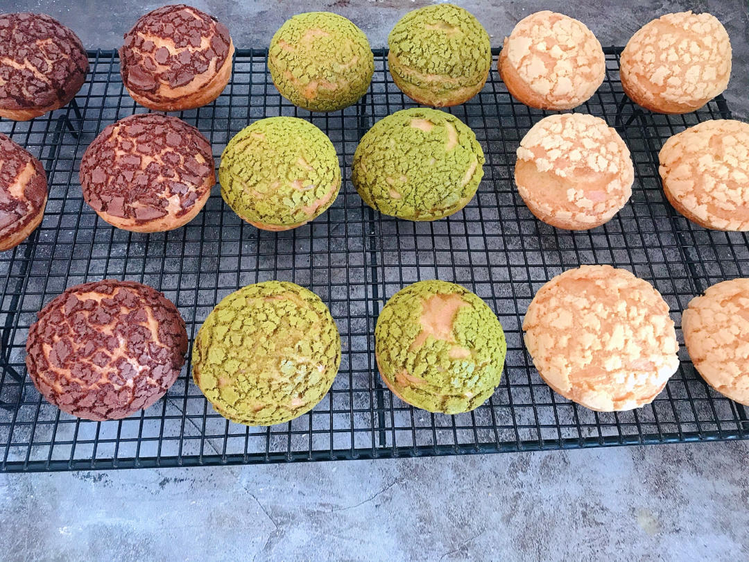 一口就爆浆的卡士达酥皮泡芙