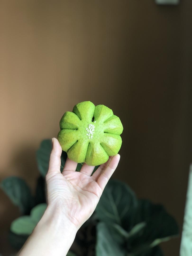 菠菜金枪鱼面包