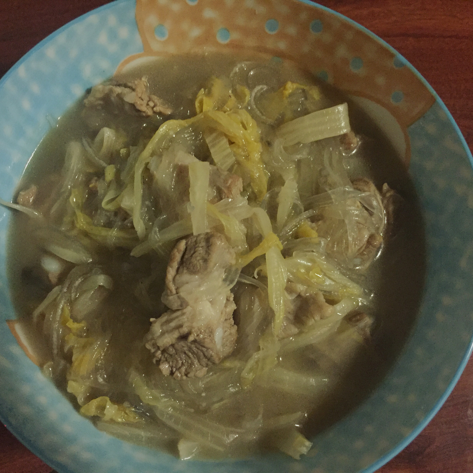 五花肉炖酸菜【最爱妈妈菜】