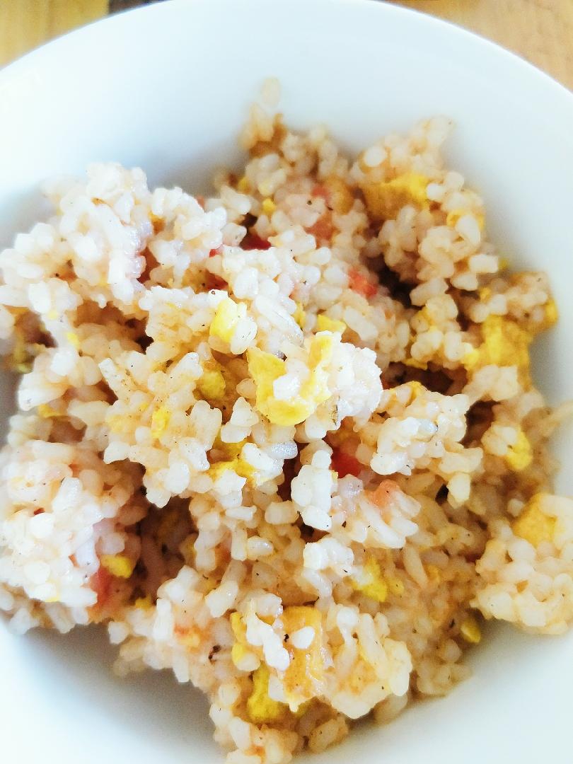 番茄鸡蛋炒饭的做法
