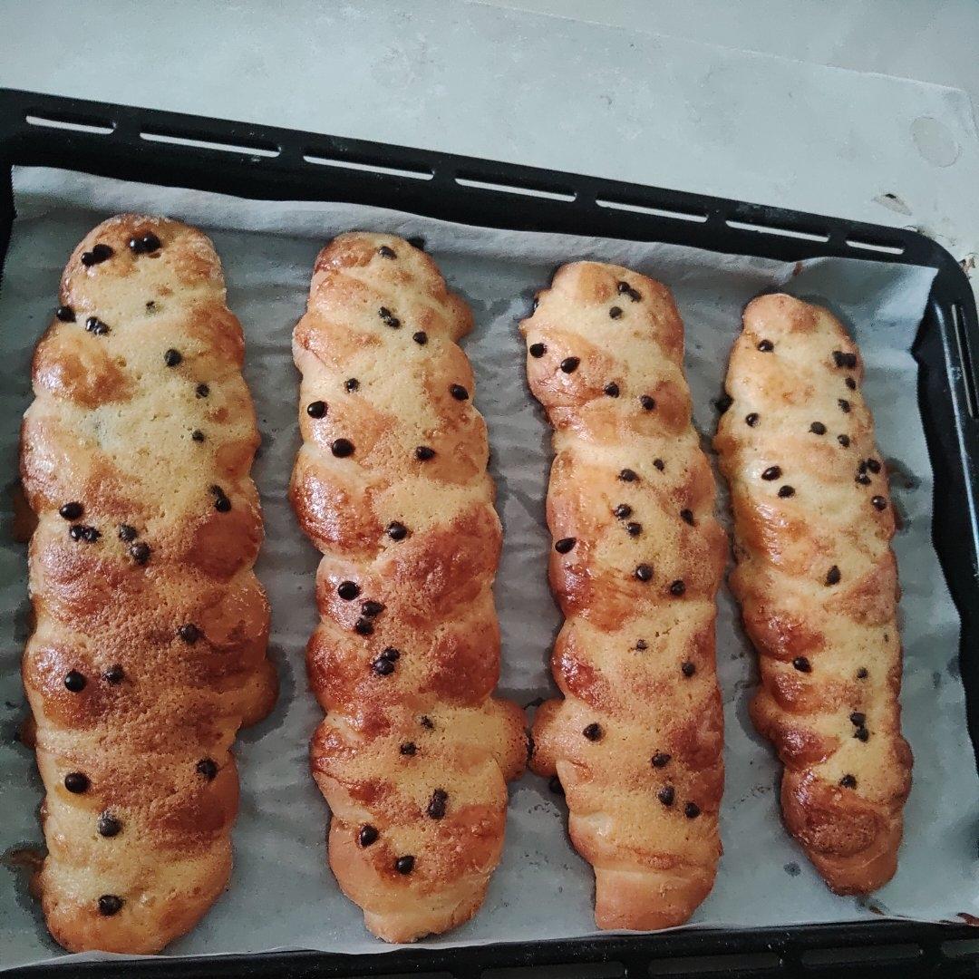 奶酥辫子面包（酸奶老面包）