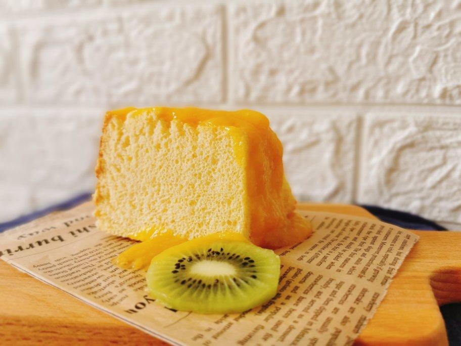 青柠芒果酱戚风蛋糕