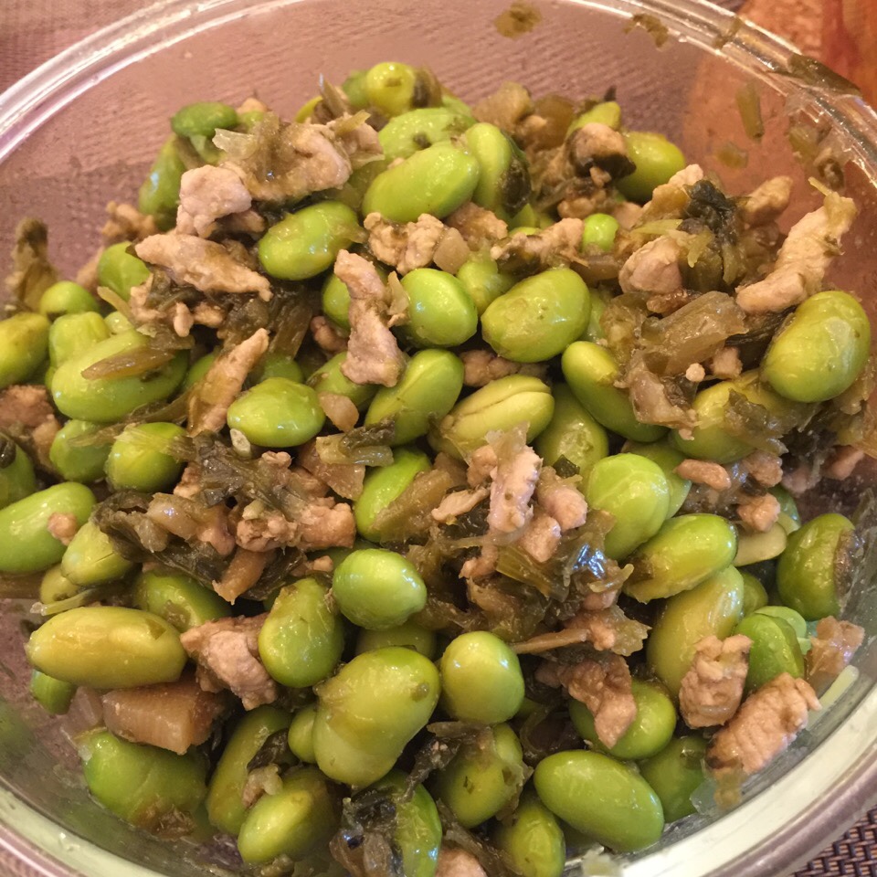咸菜肉丝炒毛豆