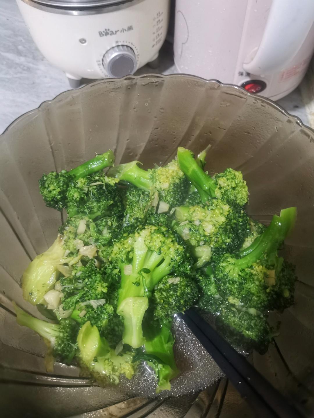 娃爱吃的清炒西兰花🥦