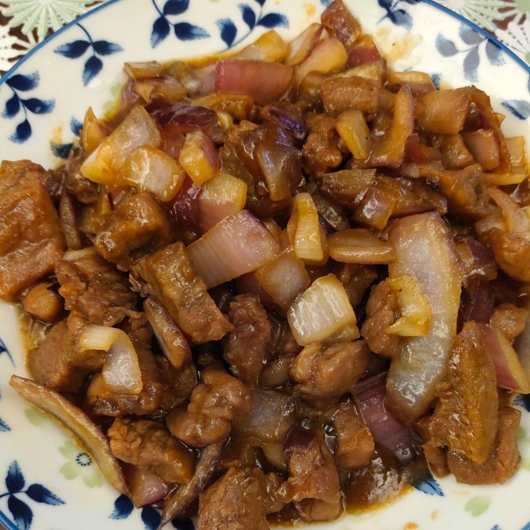 简单的洋葱炒牛肉