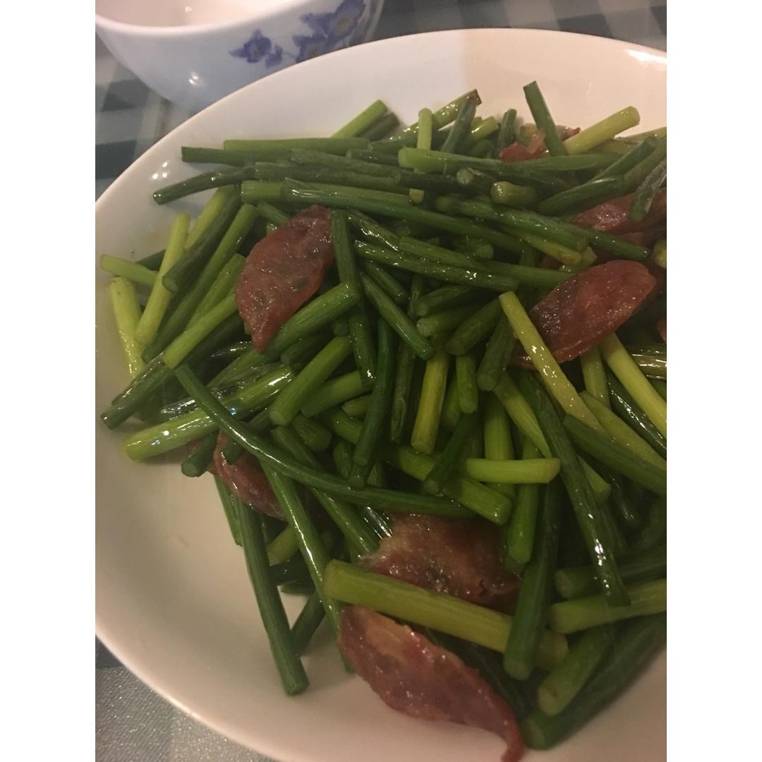 腊肉炒蒜苗