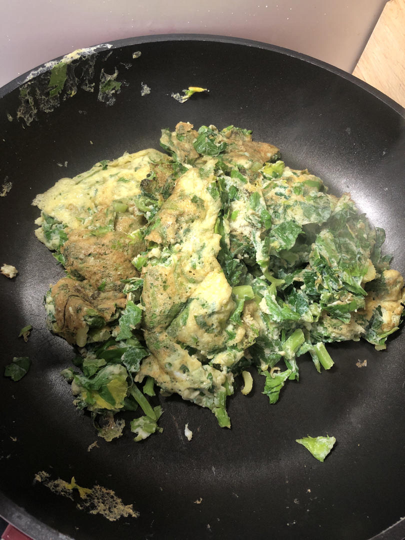 小婷食光🔆芹菜叶炒鸡蛋