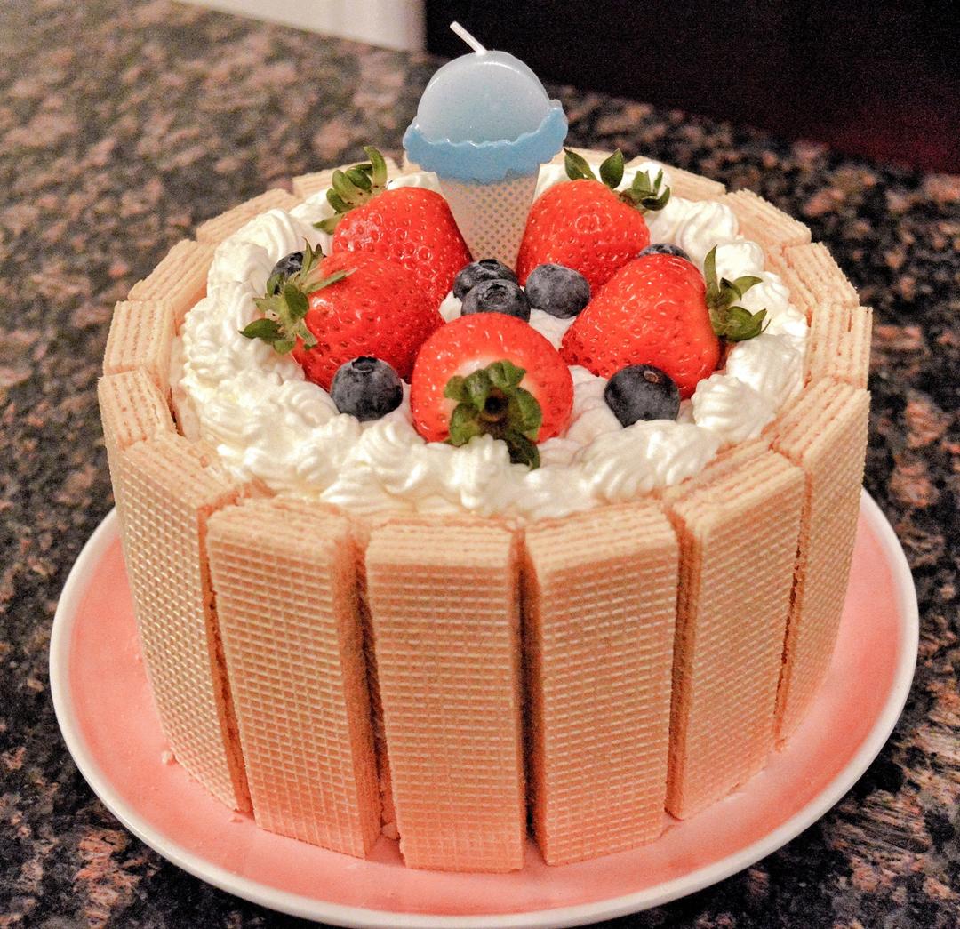 超简单完美戚风蛋糕（6寸2蛋）附打发、翻拌、脱模视频