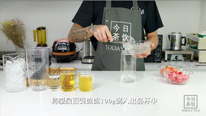 【夏日瓜瓜茶】 木瓜茶 今日茶饮免费奶茶培训 饮品配方做法制作教程的做法 步骤1