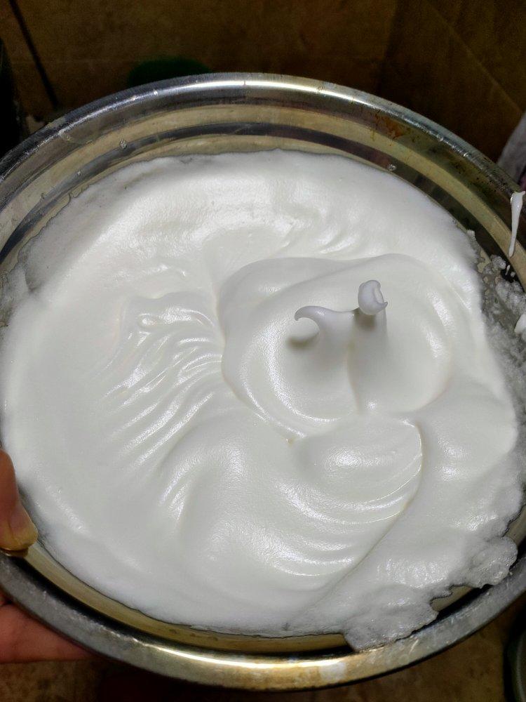纸杯蛋糕 8寸戚风蛋糕的量