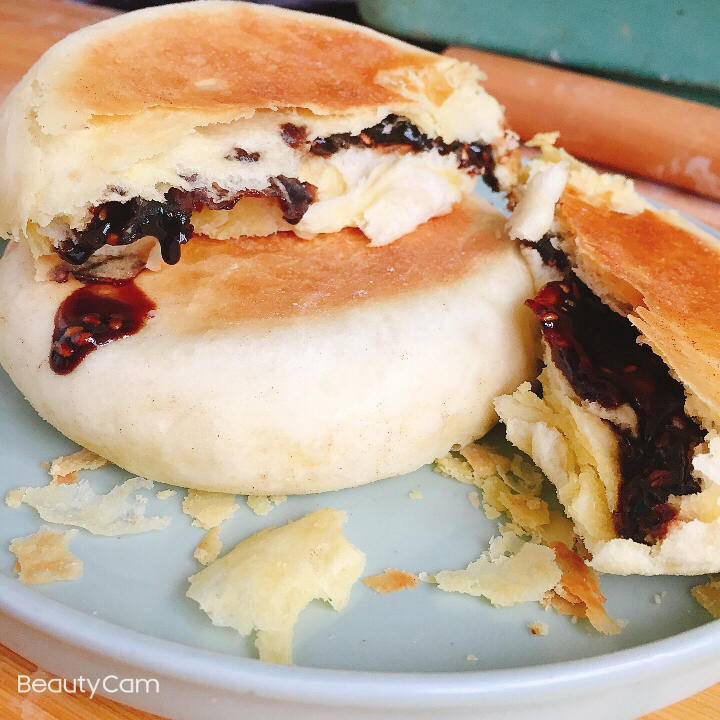 椒盐牛舌饼，咸香适口，酥脆掉渣，没有烤箱也能做
