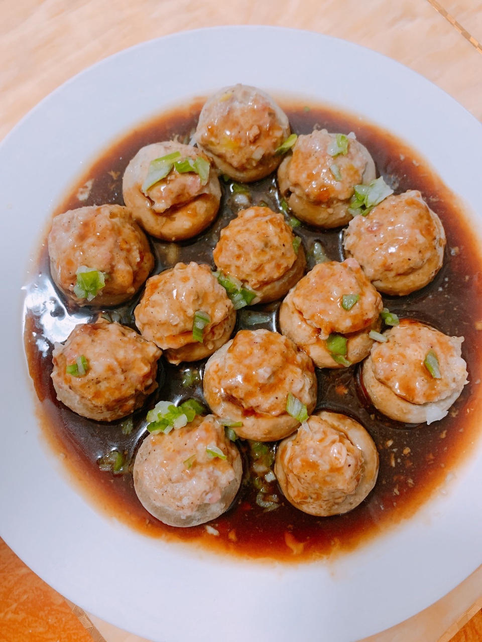 酿肉蘑菇碗