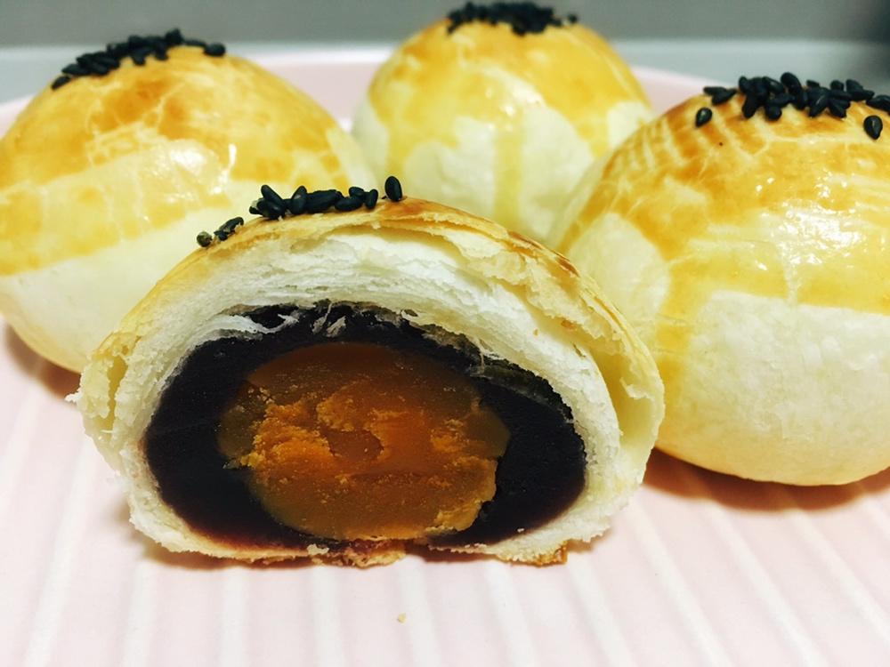 蛋黄酥