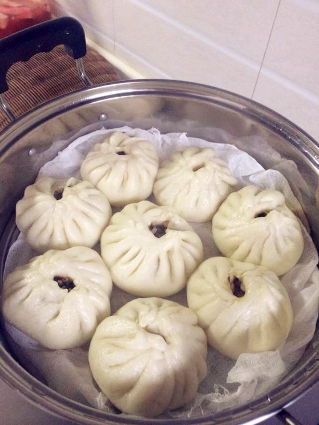 芽菜肉臊包子