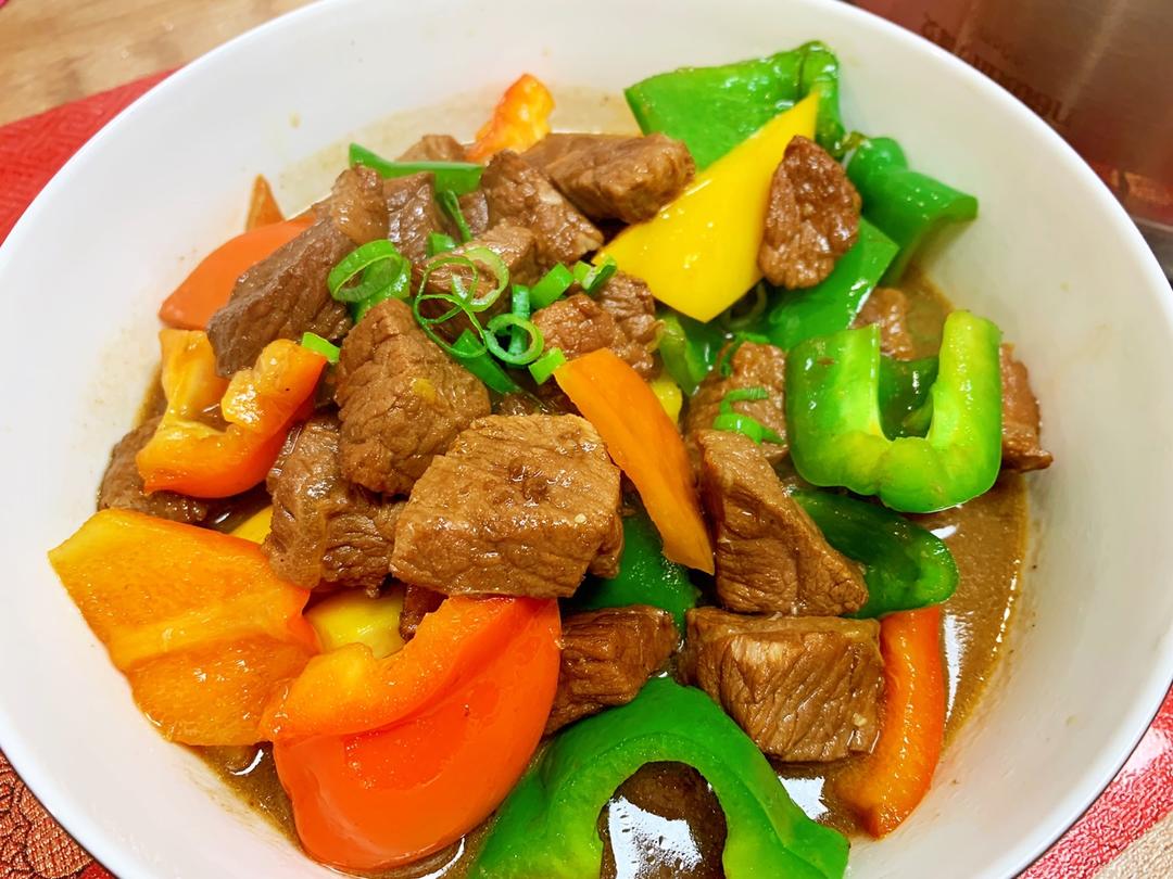 红烧牛肉土豆 （独家秘制）