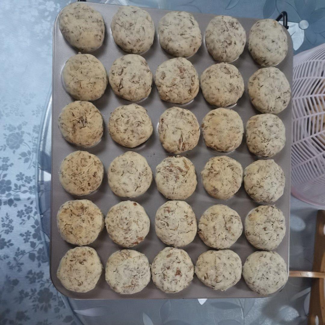 鸡蛋饼干（猪油版）（超级香，酥，美味）超详细简单的步骤分解