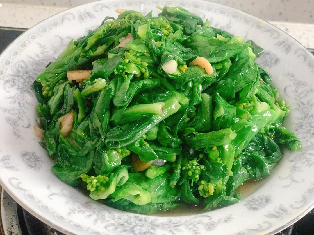 清炒油菜花
