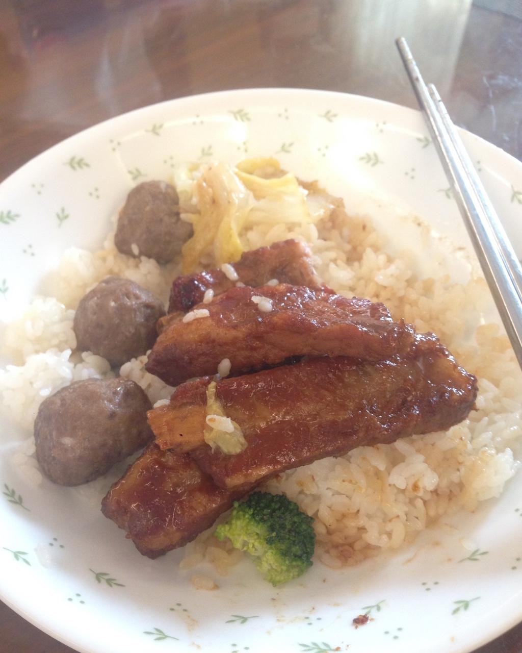 蜜汁烤肋排