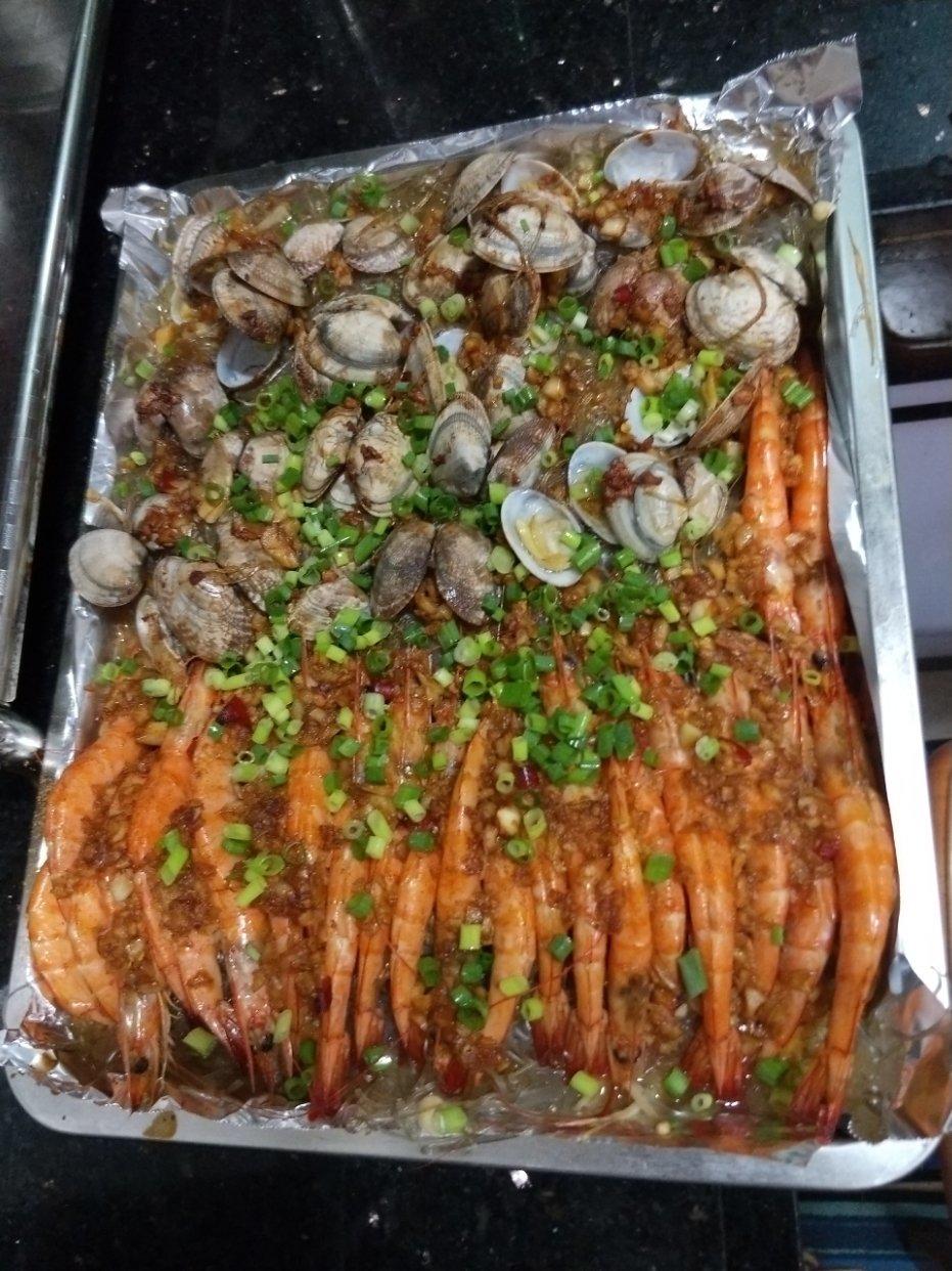 蒜蓉粉丝烤花蛤虾（烤箱版）